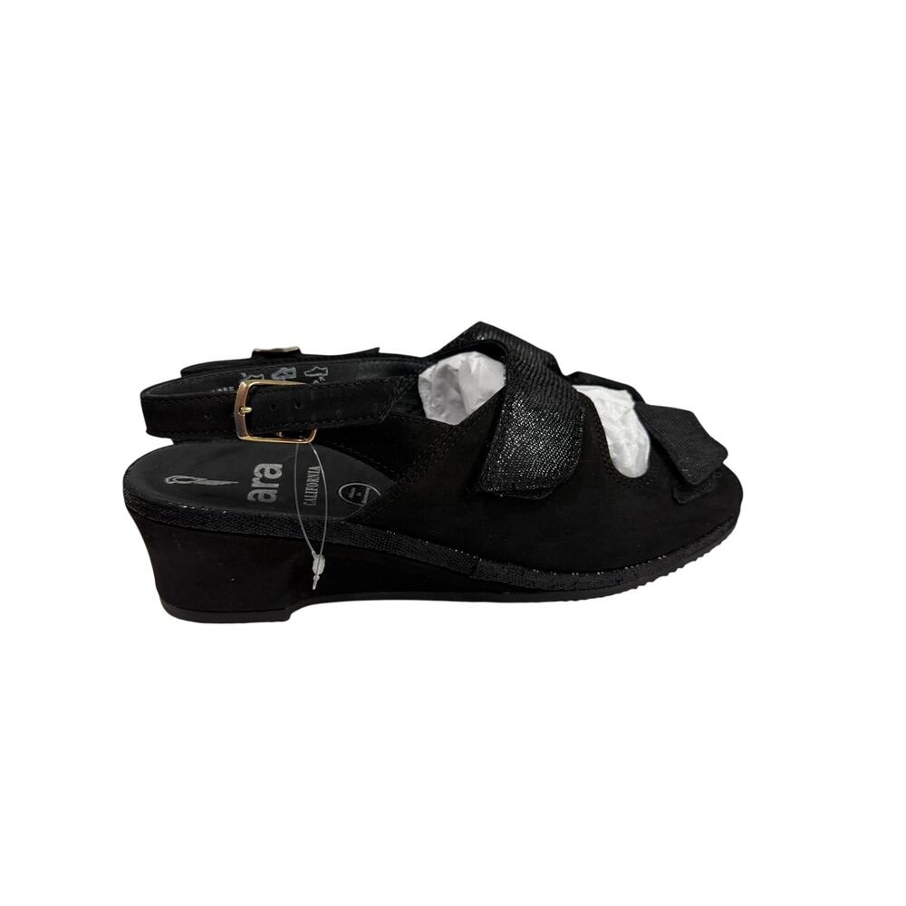 ARA Women’s Comfort Sandals sz 7.5 Suede Leather ( Display item) # box 97